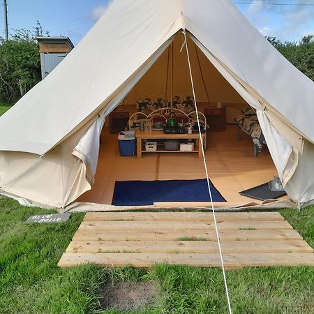 Cornish Skies Glamping Pool Exterior photo