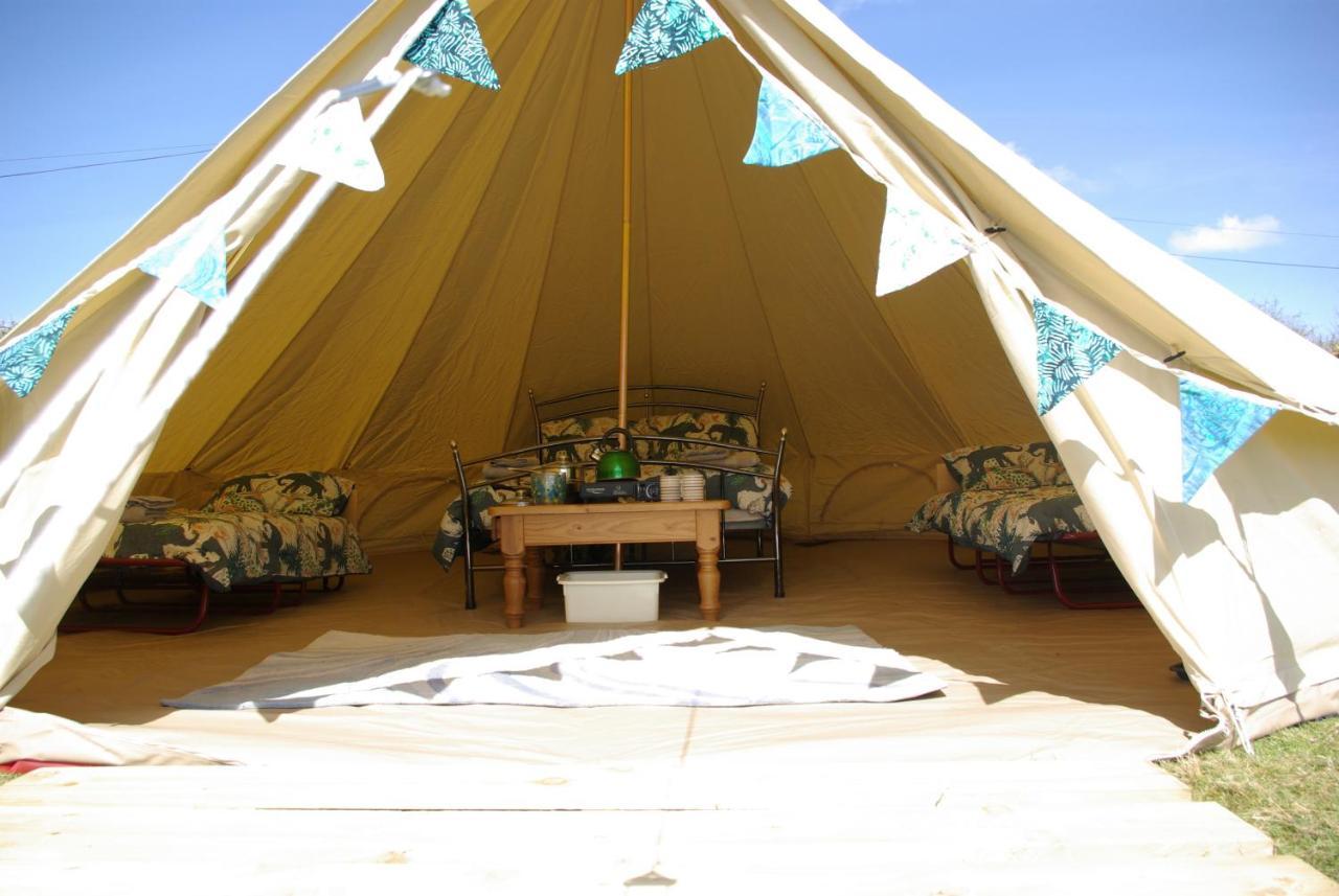 Cornish Skies Glamping Pool Exterior photo