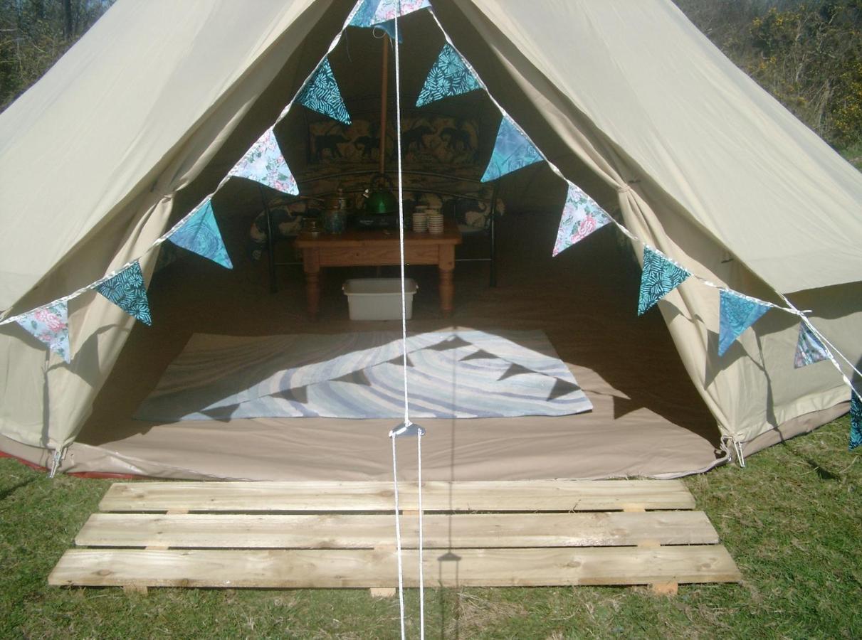 Cornish Skies Glamping Pool Exterior photo