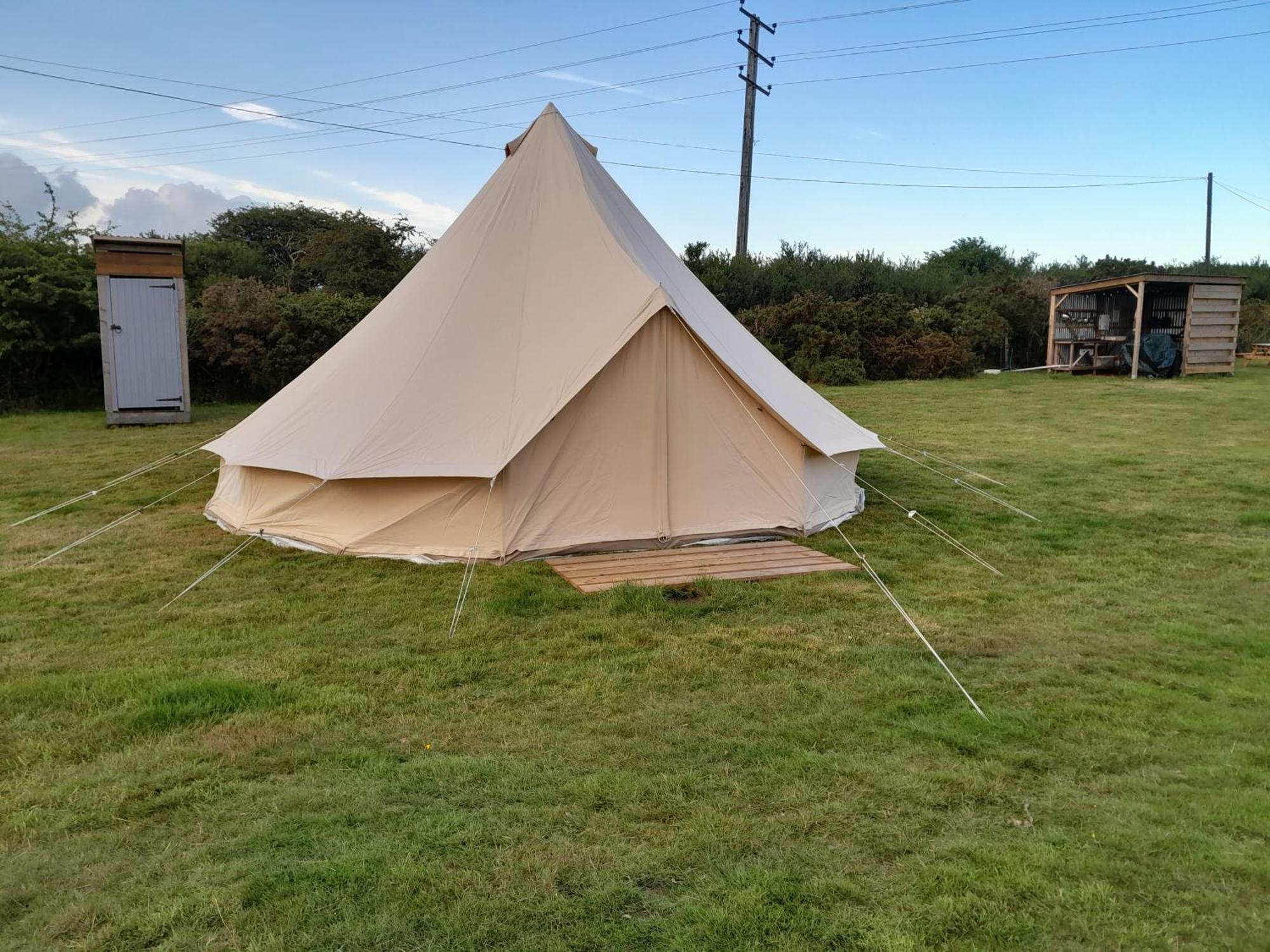 Cornish Skies Glamping Pool Exterior photo