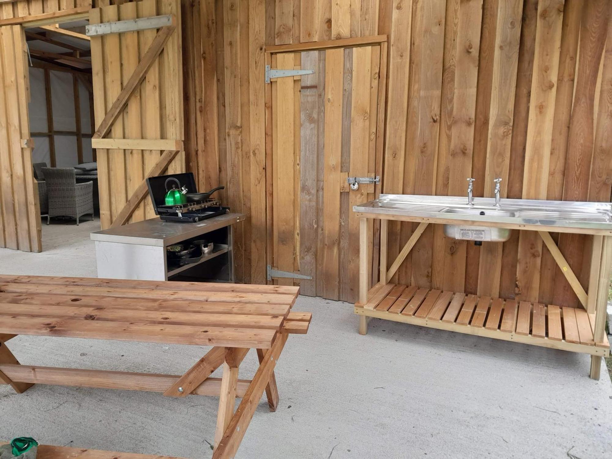 Cornish Skies Glamping Pool Exterior photo